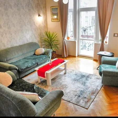 Gracia Apartmanhotel 4*